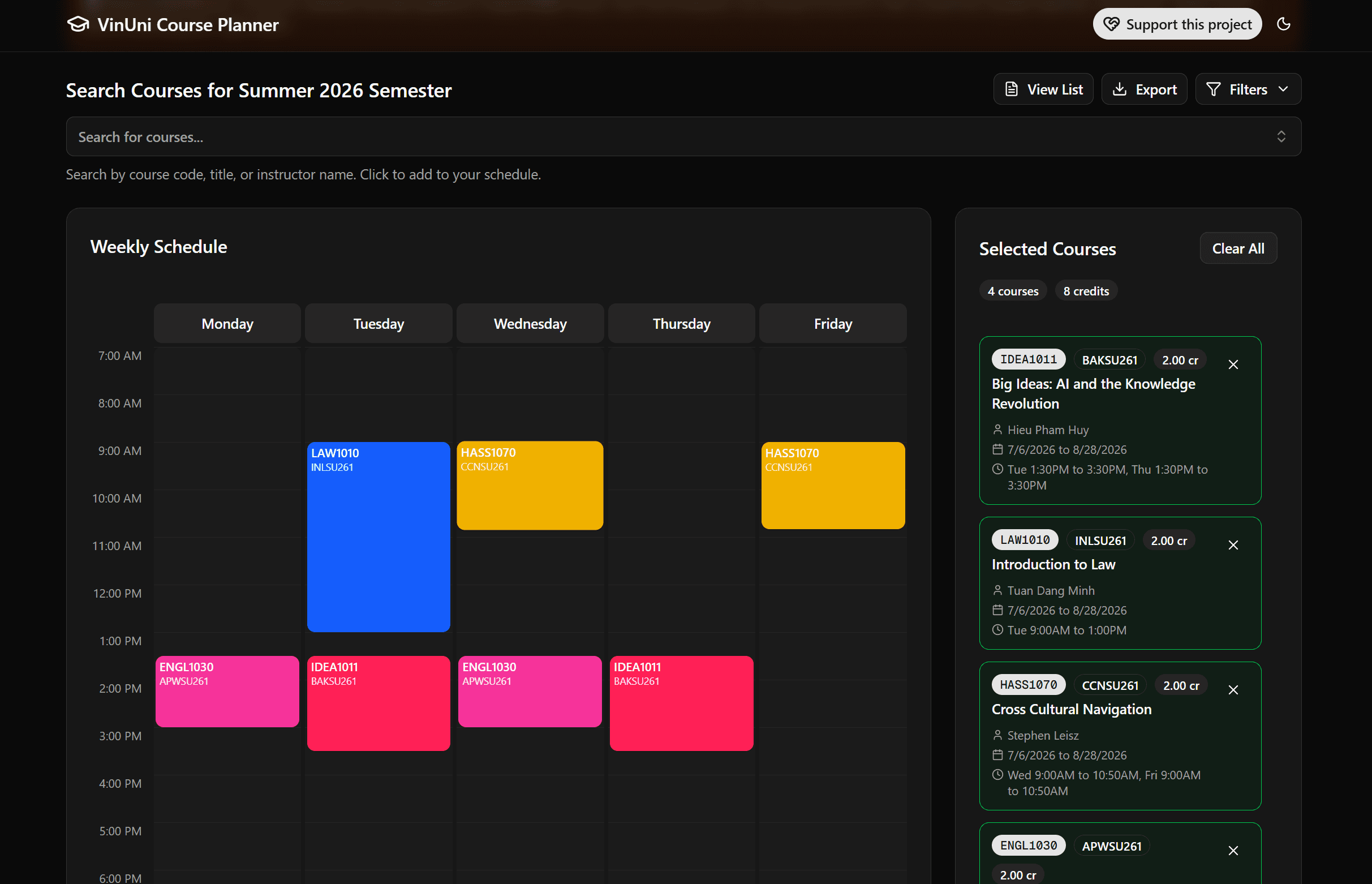 VinUni Course Planner showing a weekly timetable and selected course details
